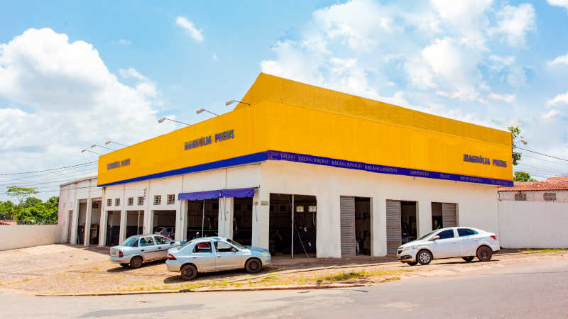 Fachada da Empresa Magnólia Pneus Fachada da Empresa Magnólia Pneus